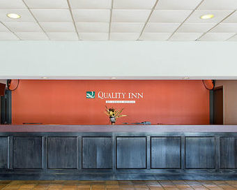 Hotel Quality Inn La Place