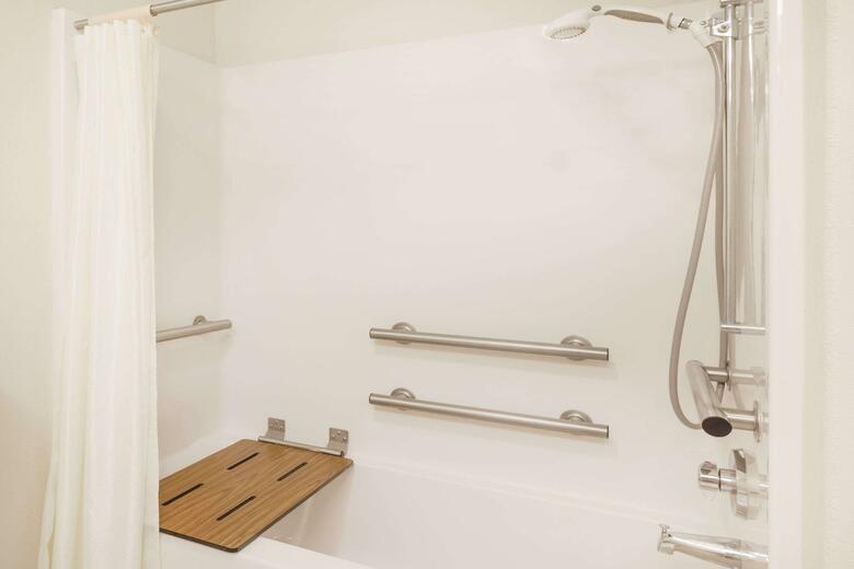 Hotel Days Inn & Suites New Iberia
