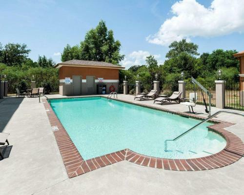 Hotel Comfort Suites Oil Center Lafayette
