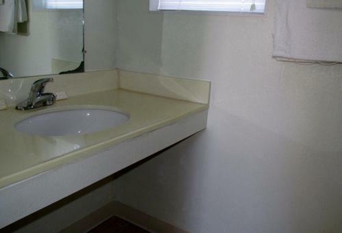 Country Inn Motel