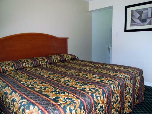 Country Inn Motel