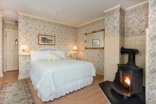 Bed & Breakfast Mira Monte Inn & Suites