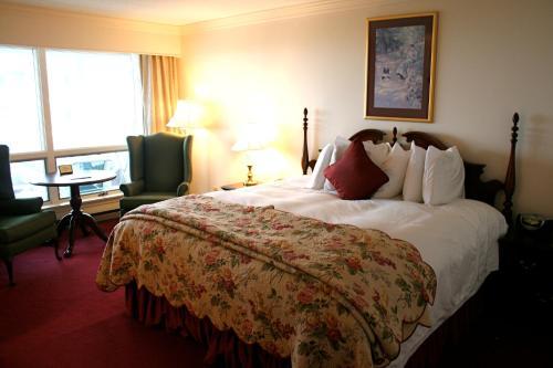 Bluenose Inn - Bar Harbor Hotel