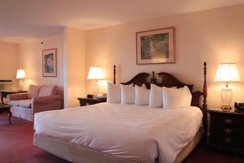 Bluenose Inn - Bar Harbor Hotel