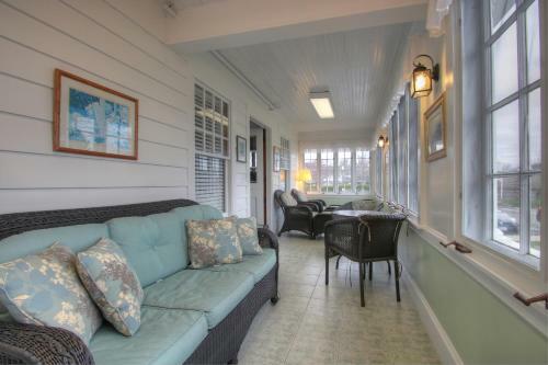 Bed & Breakfast Terrace By The Sea