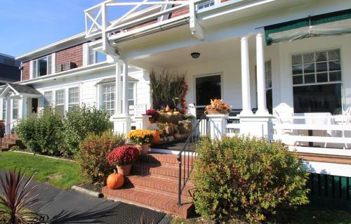 Bed & Breakfast Terrace By The Sea