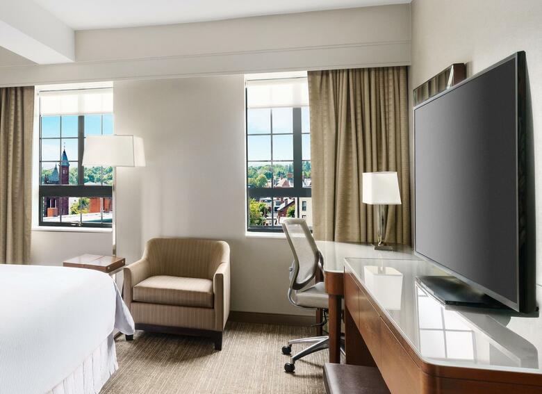 Hotel Westin Portland Harborview