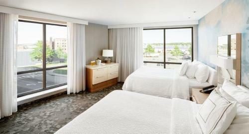 Hotel Courtyard By Marriott Portland Downtown/waterfront