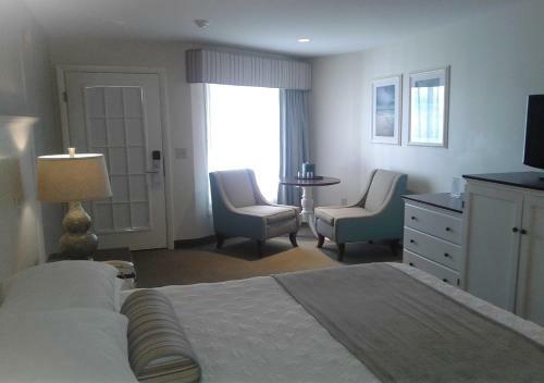 Hotel Anchorage By The Sea