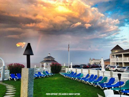 Hotel Anchorage By The Sea