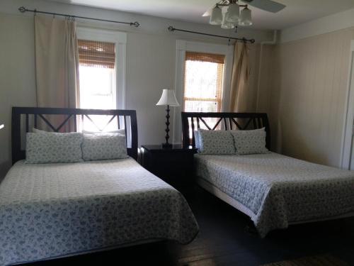 Posada Coast Village Inn And Cottages