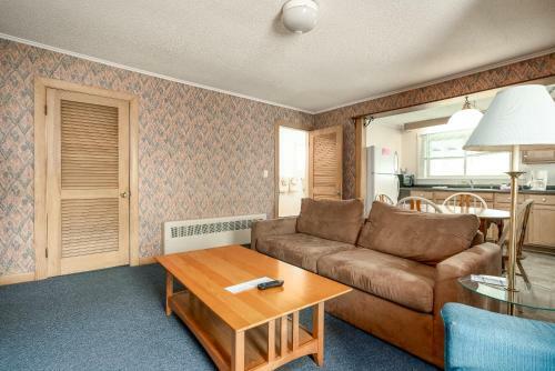 Ne'r Beach Motel