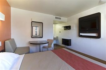 Motel 6 Washington Dc - Capitol Heights