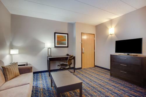 Hotel Holiday Inn Express I-95 Capitol Beltway - Largo