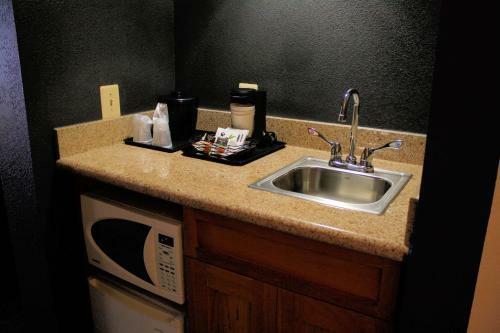 Hotel Country Inn And Suites Bwi