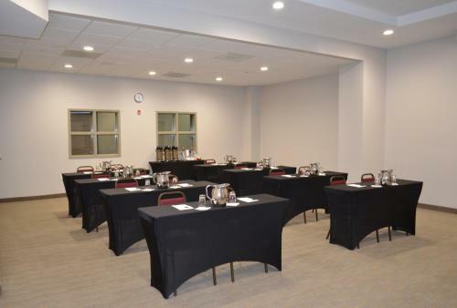 Hotel Country Inn And Suites Bwi