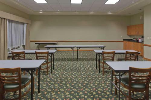 Hotel Country Inn And Suites Bwi
