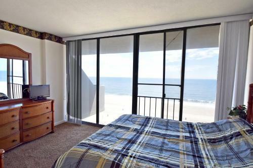 Apartamento Century I 702