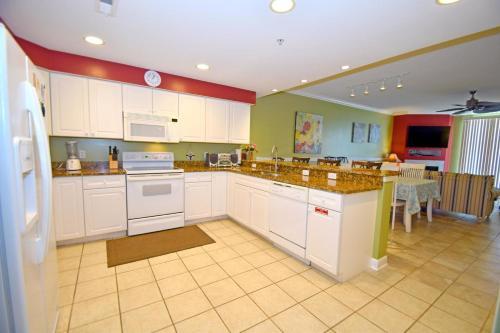 Apartamento Ocean's Edge 402