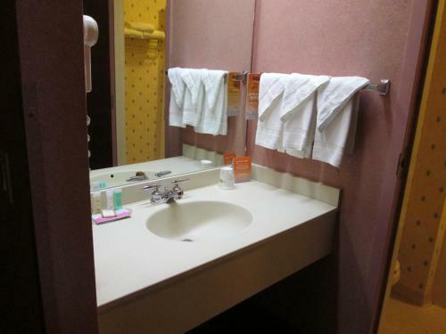 Hotel Howard Johnson Express Inn Amherst Hadley
