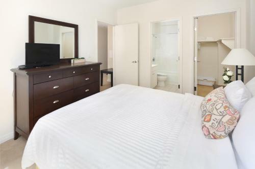 Apartamentos Oakwood At One India Street