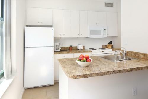 Apartamentos Oakwood At One India Street