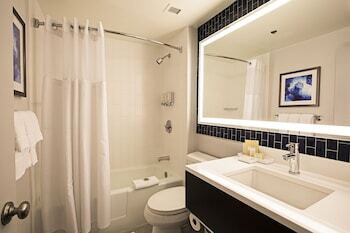 Hotel Royal Sonesta Boston