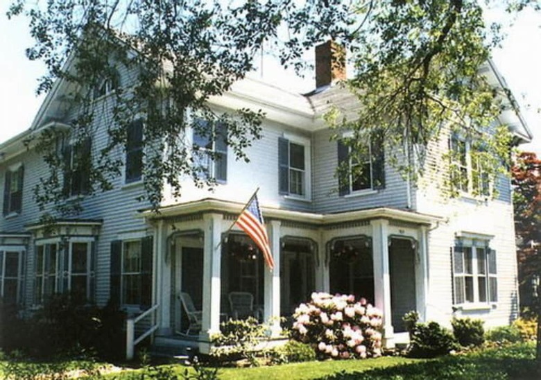 Isaiah Jones Homestead Bed And Breakfast