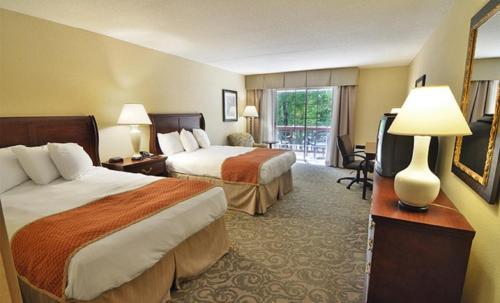 Sturbridge Host Hotel And Conference Center