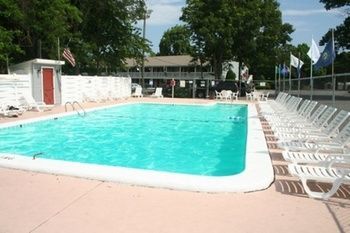 Town And Country Motor Lodge