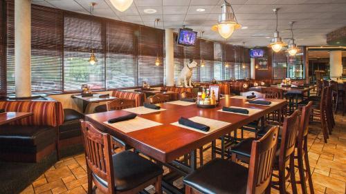 Crowne Plaza Hotels & Resorts Auburn Hills
