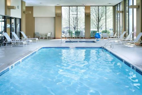 Hotel Doubletree By Hilton Dearborn