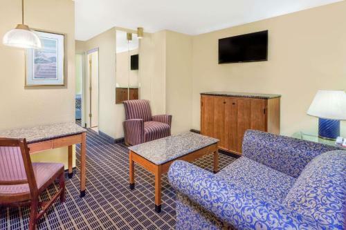 Motel Days Inn And Suites Kalamazoo