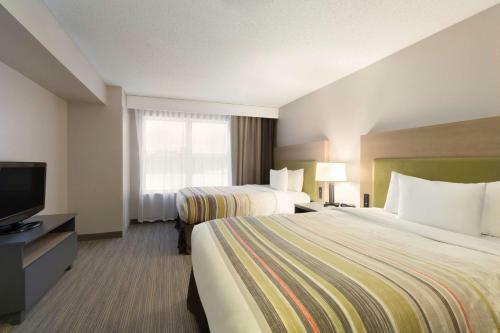 Hotel Country Inn & Suites Marquette