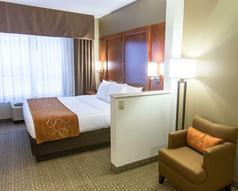 Hotel Comfort Suites Marquette