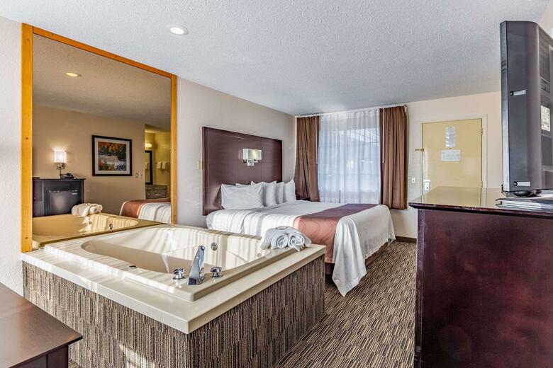 Hotel Quality Inn Lakefront