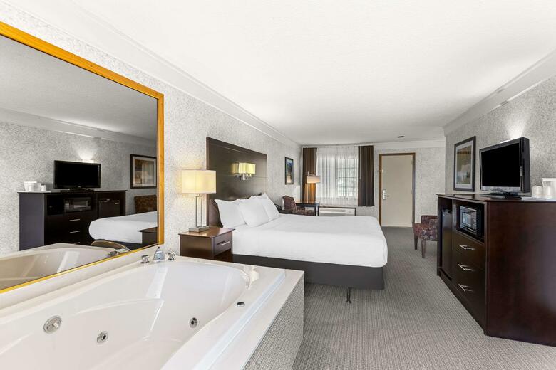 Hotel Quality Inn Lakefront