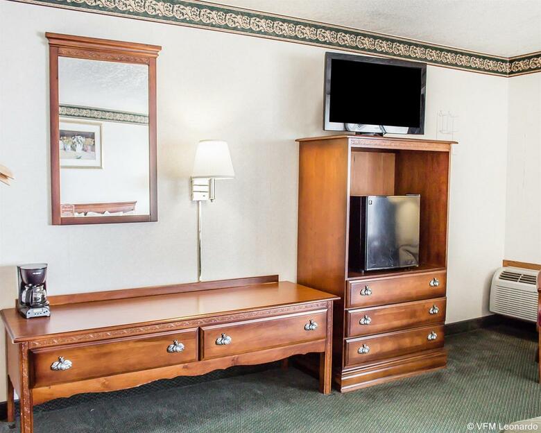 Hotel Quality Inn Lakefront