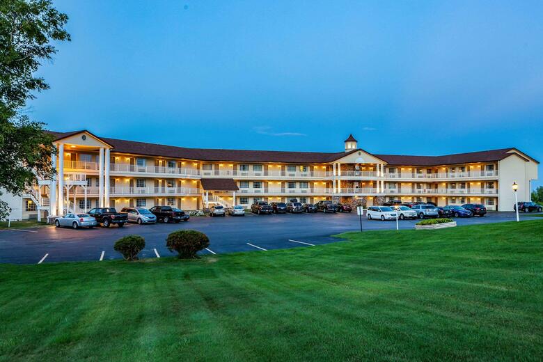 Hotel Quality Inn Lakefront