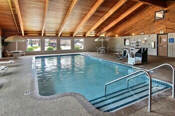 Motel Americinn Traverse City