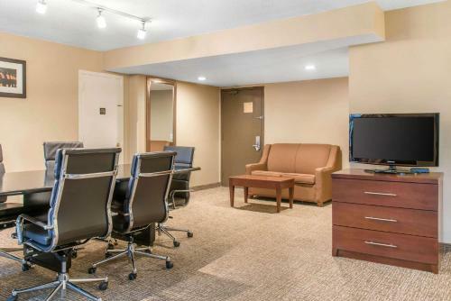 Hotel Comfort Inn Airport Bloomington