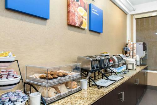 Hotel Comfort Inn Airport Bloomington