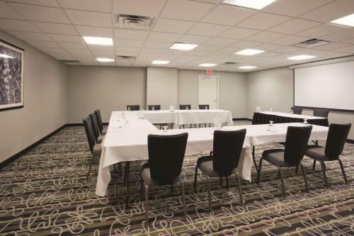 Hotel La Quinta By Wyndham Minneapolis Bloomington W