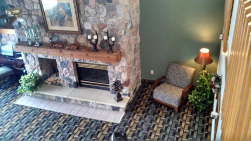Hotel Americinn By Wyndham Little Falls