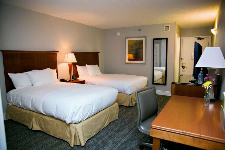 Hotel Doubletree By Hilton Minneapolis Park Place