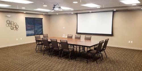 Hotel Country Inn & Suites Saint Cloud