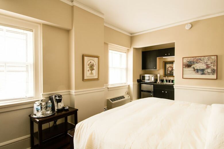 Hotel 340