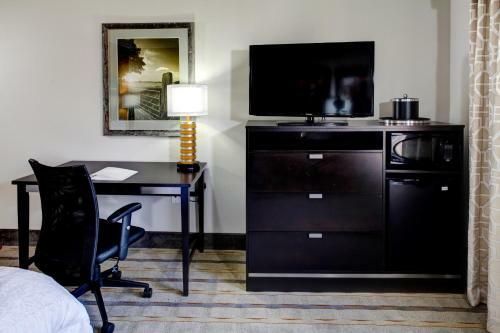 Hotel Hampton Inn And Suites Columbus, Ms