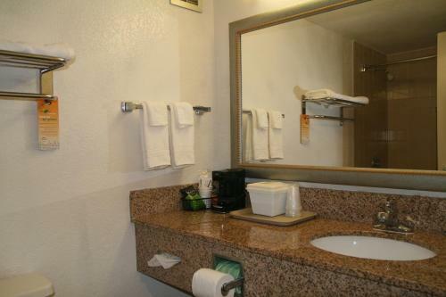 Hotel Howard Johnson By Wyndham Hattiesburg