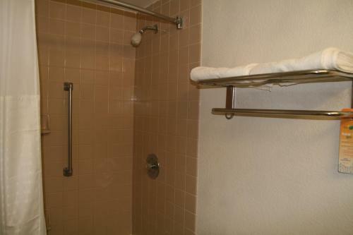 Hotel Howard Johnson By Wyndham Hattiesburg